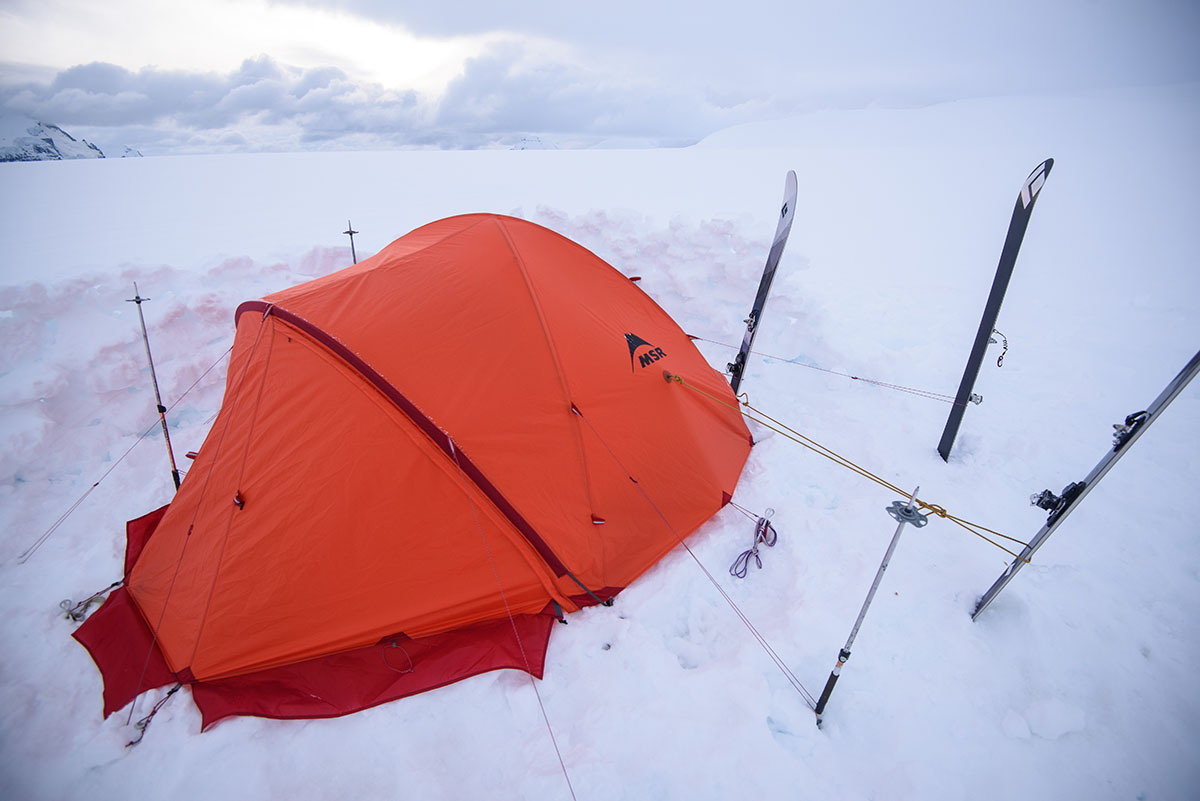 Pop up tent shop for cold weather